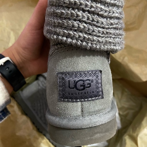 Sweater Grey Uggs - Picture 4 of 6